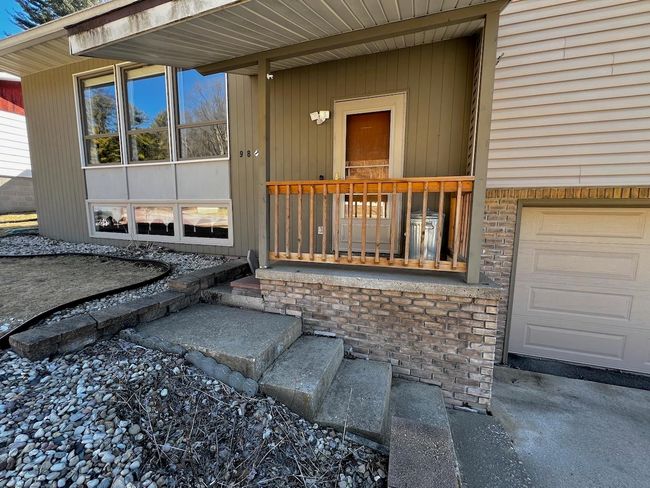 987 Valley View Drive, Home with 3 bedrooms, 2 bathrooms and null parking in RICHLAND CENTER WI | Image 37