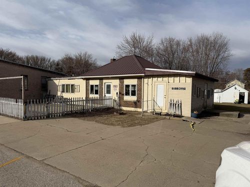 135 S Bagley Ave, BAGLEY, WI, 53801-9507 | Card Image