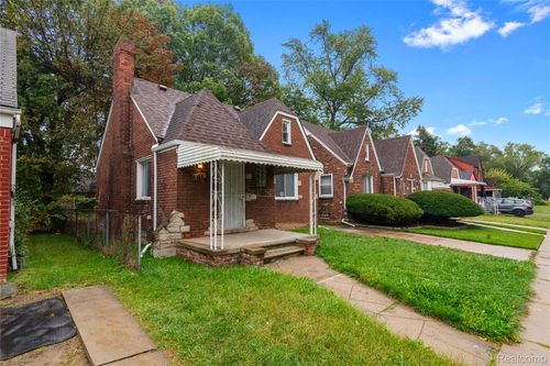 8348 Terry St, Detroit, MI, 48228-5611 | Card Image