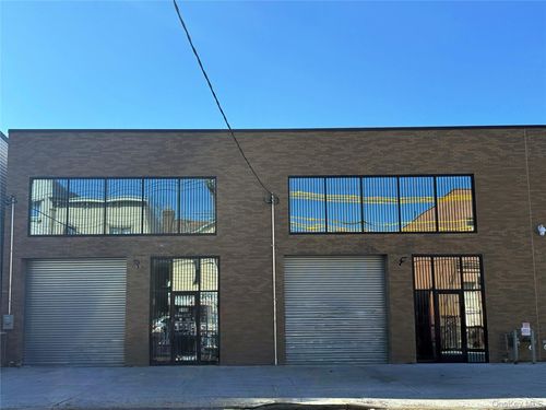 2108 College Point Blvd, College Point, NY, 11356-2225 | Card Image