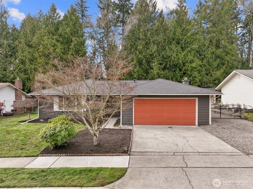 10009 161st Ave Ne, Redmond, WA, 98052-3026 | Card Image