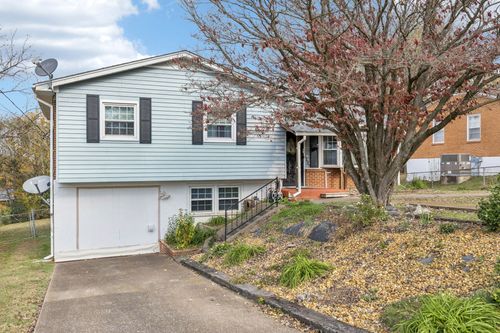 107 Gardendale Dr, Columbia, TN, 38401-4317 | Card Image