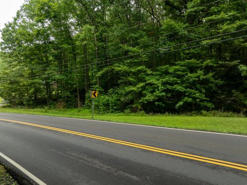 12 Middle Creek Rd, Sevierville, TN, 37876 | Card Image