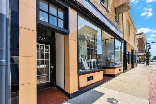 720 Main St, Paris, KY, 40361-1877 | Card Image