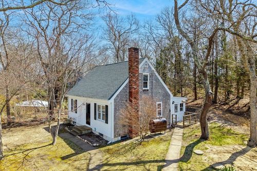 17 Mariner Rd, Tisbury, MA, 02568 | Card Image