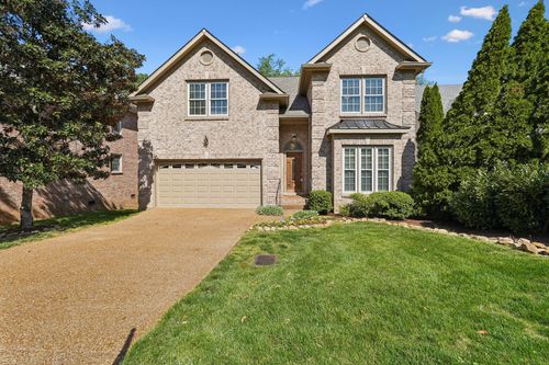 621 Cherry Glen Cir, Nashville, TN, 37215-6160 | Card Image
