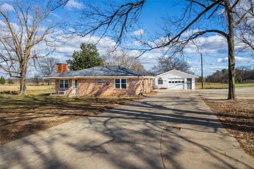 2339 County Road Sw 3110, Mount Vernon, TX, 75457-7132 | Card Image