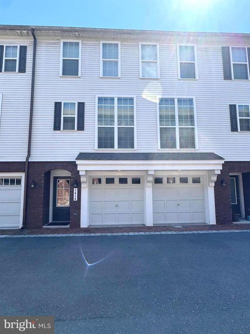 1414 Benton Way, MECHANICSBURG, PA, 17055-5231 | Card Image