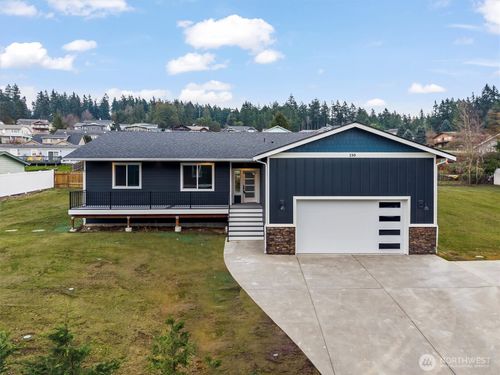 150 Henning Dr, Camano Island, WA, 98282-8640 | Card Image