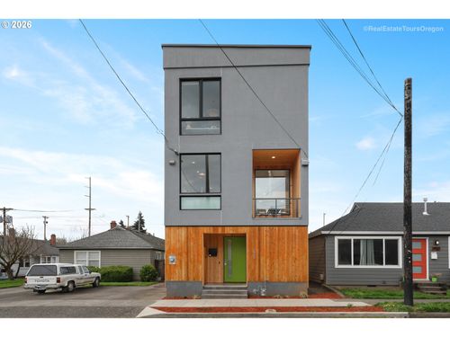 4929 N Maryland Ave, Portland, OR, 97217-3629 | Card Image