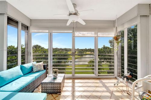 apt-409-3980 Oaks Clubhouse Dr, Pompano Beach, FL, 33069-3683 | Card Image