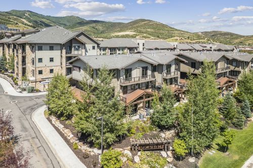 3668 Blackstone Dr, Park City, UT, 84098-6748 | Card Image