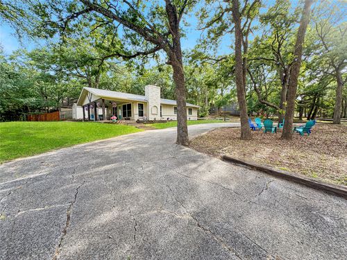 286 Lakewood Ln, Pottsboro, TX, 75076-4680 | Card Image