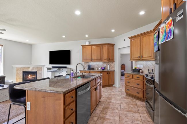 586 Lodi Loop, Home with 4 bedrooms, 3 bathrooms and null parking in Richland WA | Image 19