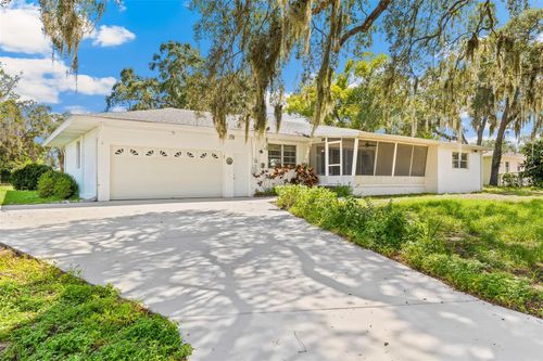 14 E Bay St, DAVENPORT, FL, 33837-4101 | Card Image