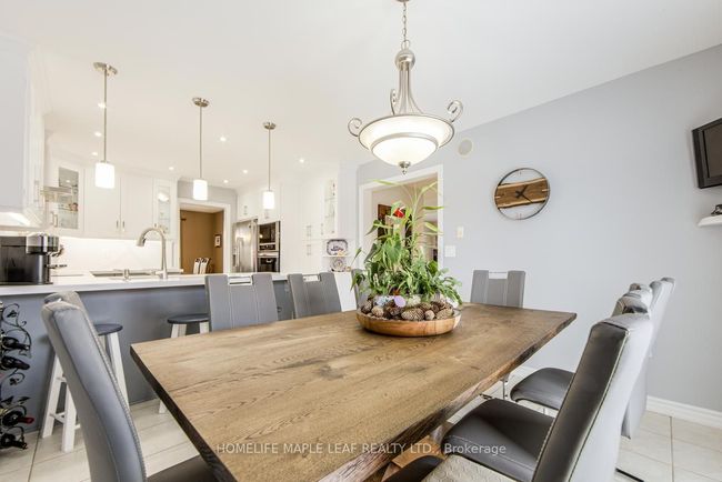 37 St Ave, House other with 4 bedrooms, 4 bathrooms and 4 parking in Bradford ON | Image 13