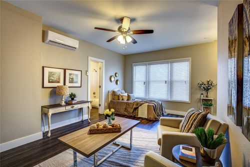 9-615 N Marsalis Ave, Dallas, TX, 75203-1797 | Card Image