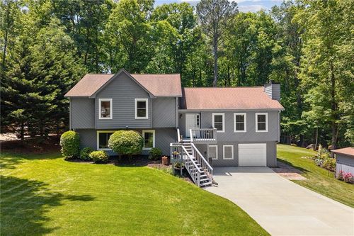 2974 Caldwell Cir, Suwanee, GA, 30024-2852 | Card Image