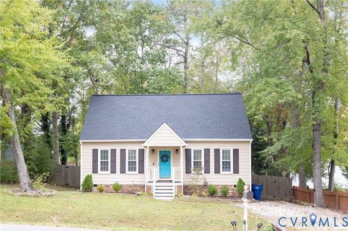 4706 Parrish Branch Rd, Midlothian, VA, 23112-3051 | Card Image