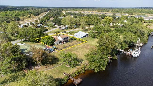 3015 Shell Ln, House other with 3 bedrooms, 3 bathrooms and 2 parking in FORT DENAUD FL | Image 5
