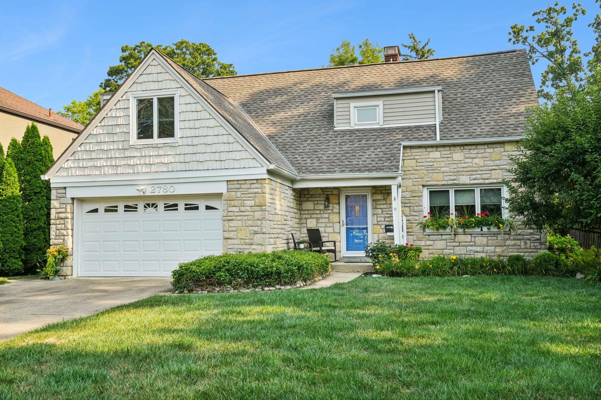 Elm Ave, Columbus, OH 43209