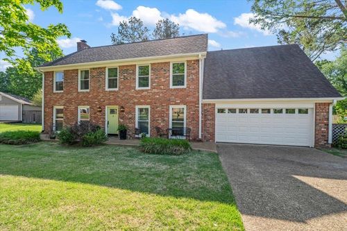 415 E Valleywood Dr, Collierville, TN, 38017 | Card Image