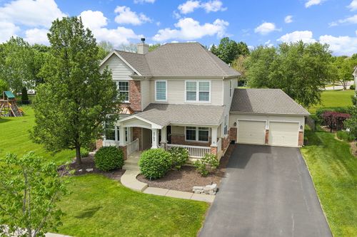 2702 Oak Dr, West Dundee, IL, 60118-1500 | Card Image