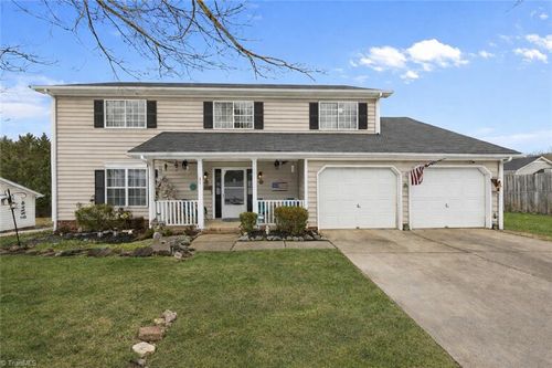 3913 Colony Ridge Ct, Jamestown, NC, 27282-9099 | Card Image