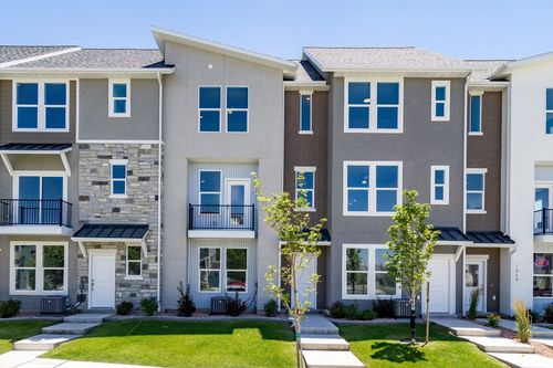 1058 S 2740 E, Spanish Fork, UT, 84660-6334 | Card Image