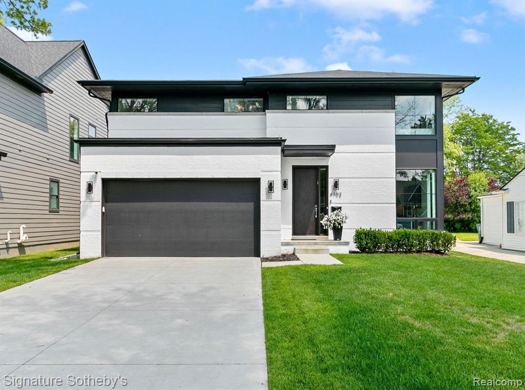 Woodland Ave, Royal Oak, MI 48073