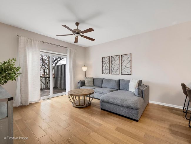 308 Roscommon Ct, Townhouse with 2 bedrooms, 3 bathrooms and 2 parking in Glen Ellyn IL | Image 7