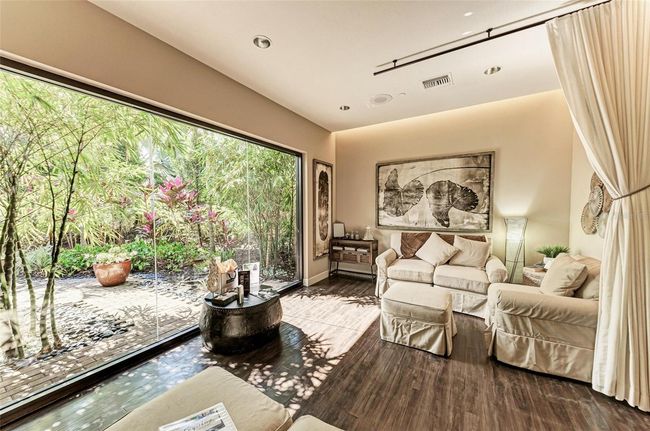 UNIT-102 - 13711 Messina Loop, Condo with 2 bedrooms, 2 bathrooms and null parking in Bradenton FL | Image 54