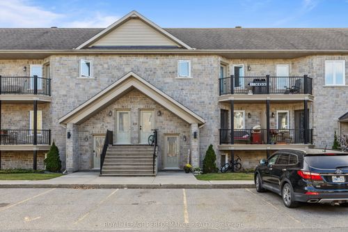 5-39 Main St, Limoges, ON, K0A2M0 | Card Image