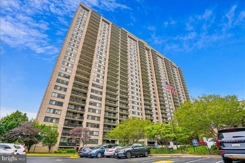 1703s-5501 Seminary Rd, FALLS CHURCH, VA, 22041-3909 | Card Image
