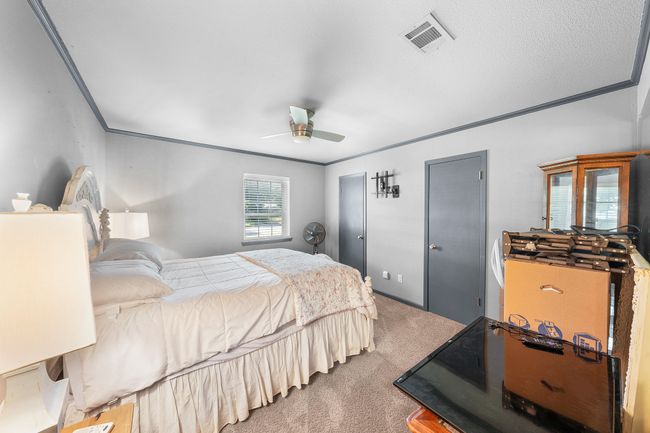 1440 Live Oak St, House other with 3 bedrooms, 3 bathrooms and null parking in Sulphur Springs TX | Image 28