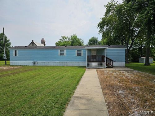 702 E Feifer St, Sparta, IL, 62286-1502 | Card Image