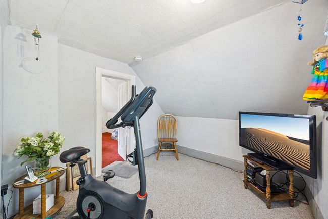 Upper Level Exercise Room or Office | Image 11