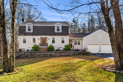 50 Bartley Hill Rd, Londonderry, NH, 03053-2424 | Card Image