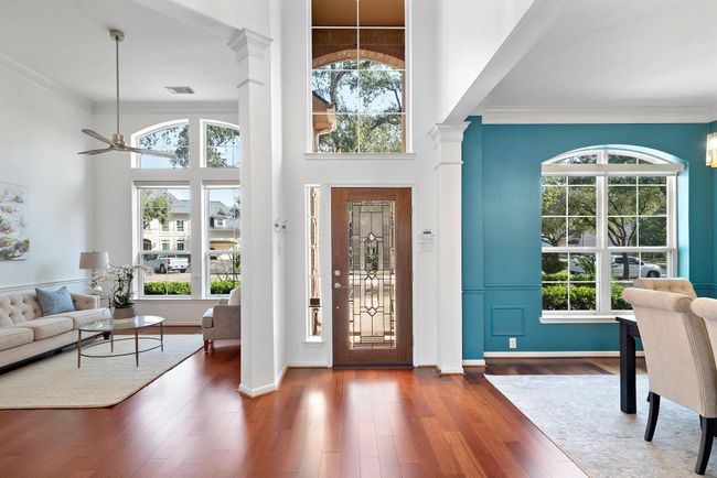 6310 Hidden Crest Way, House other with 5 bedrooms, 4 bathrooms and 2 parking in Sugar Land TX | Image 15