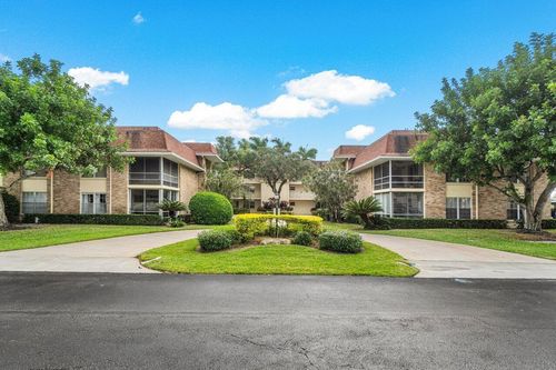 apt-243-5510 Tamberlane Cir, Palm Beach Gardens, FL, 33418-3821 | Card Image