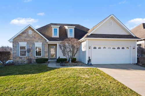 926 Vawter Cir, South Bend, IN, 46614-5084 | Card Image