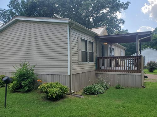 411 W Martin Rd, Collinwood, TN, 38450-4727 | Card Image