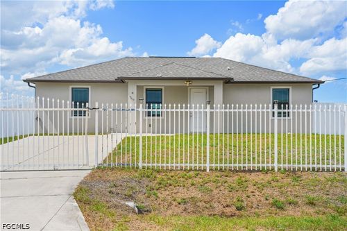 9019 N Indio Cir, Labelle, FL, 33935-5916 | Card Image