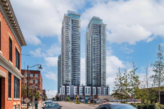 3304 - 1188 3 St Se, Condo with 2 bedrooms, 2 bathrooms and 2 parking in Calgary AB | Image 35