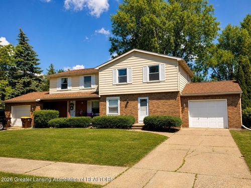 29602964-2960 Briarwick Ct, East Lansing, MI, 48823-2210 | Card Image