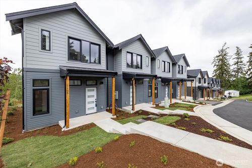 1105 Divine Ln, Bellingham, WA, 98229-2153 | Card Image