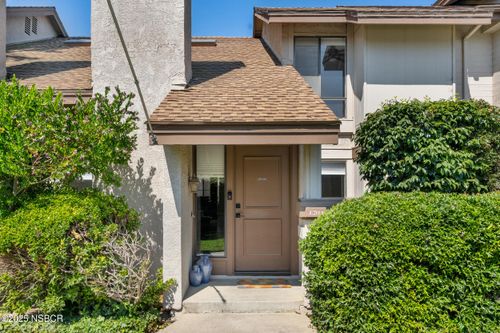1204 Hearthstone Ln, Santa Maria, CA, 93454-4729 | Card Image
