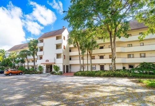 104-12524 Shoreline Dr, Wellington, FL, 33414-8010 | Card Image