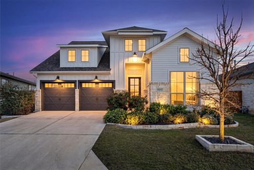 8207 Chrysler Bnd, Austin, TX, 78744-2406 | Card Image