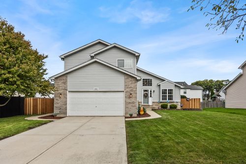 5509 Salma St, Plainfield, IL, 60586-5681 | Card Image